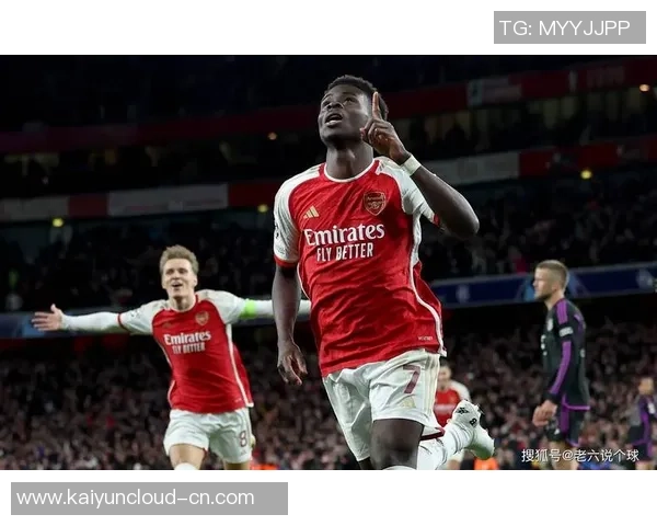 2002年阿森纳与曼联经典对决回顾：足球盛宴中的战术较量与传奇瞬间