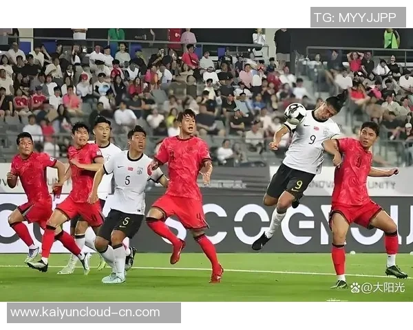 东亚杯激战在即韩国队与中国队的巅峰对决引发球迷热议