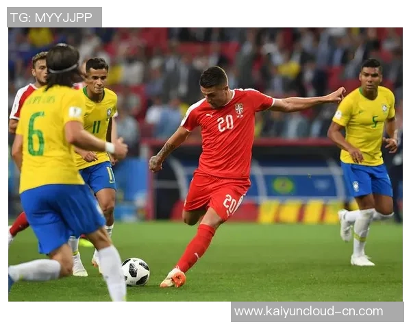 国足世预赛对阵卡塔尔全力以赴争取胜利的关键战役分析